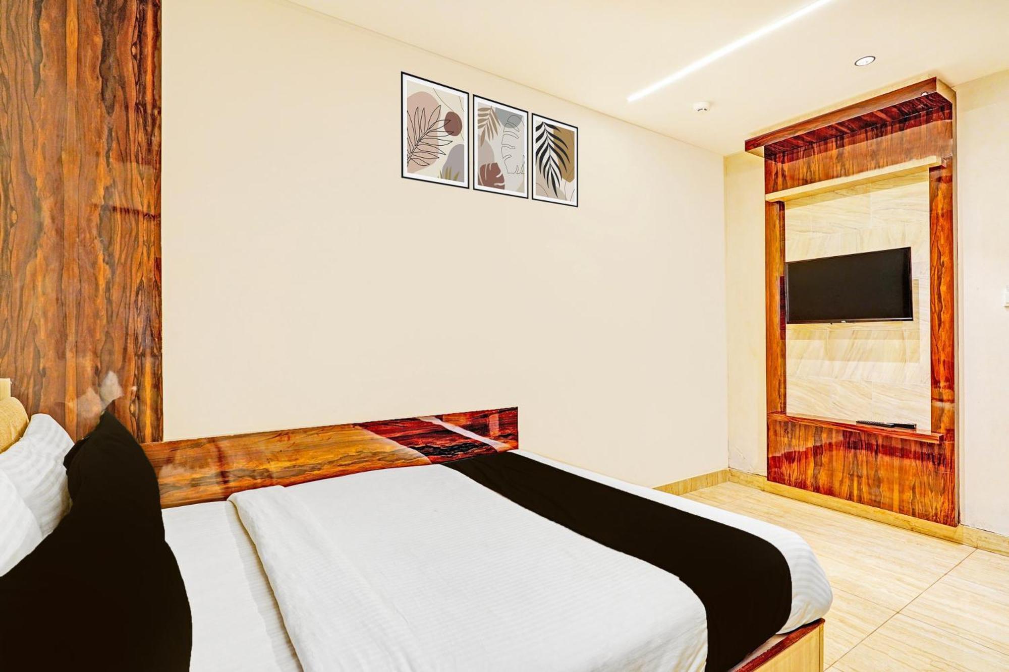 Hotel Super Townhouse Indiranagar Bengaluru Zewnętrze zdjęcie